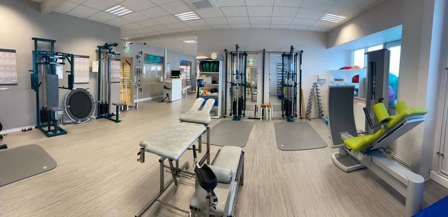 Trainingsbereich/Umkleiden von Praxis für Physiotherapie - Anke Rautenhaus-Rodewald