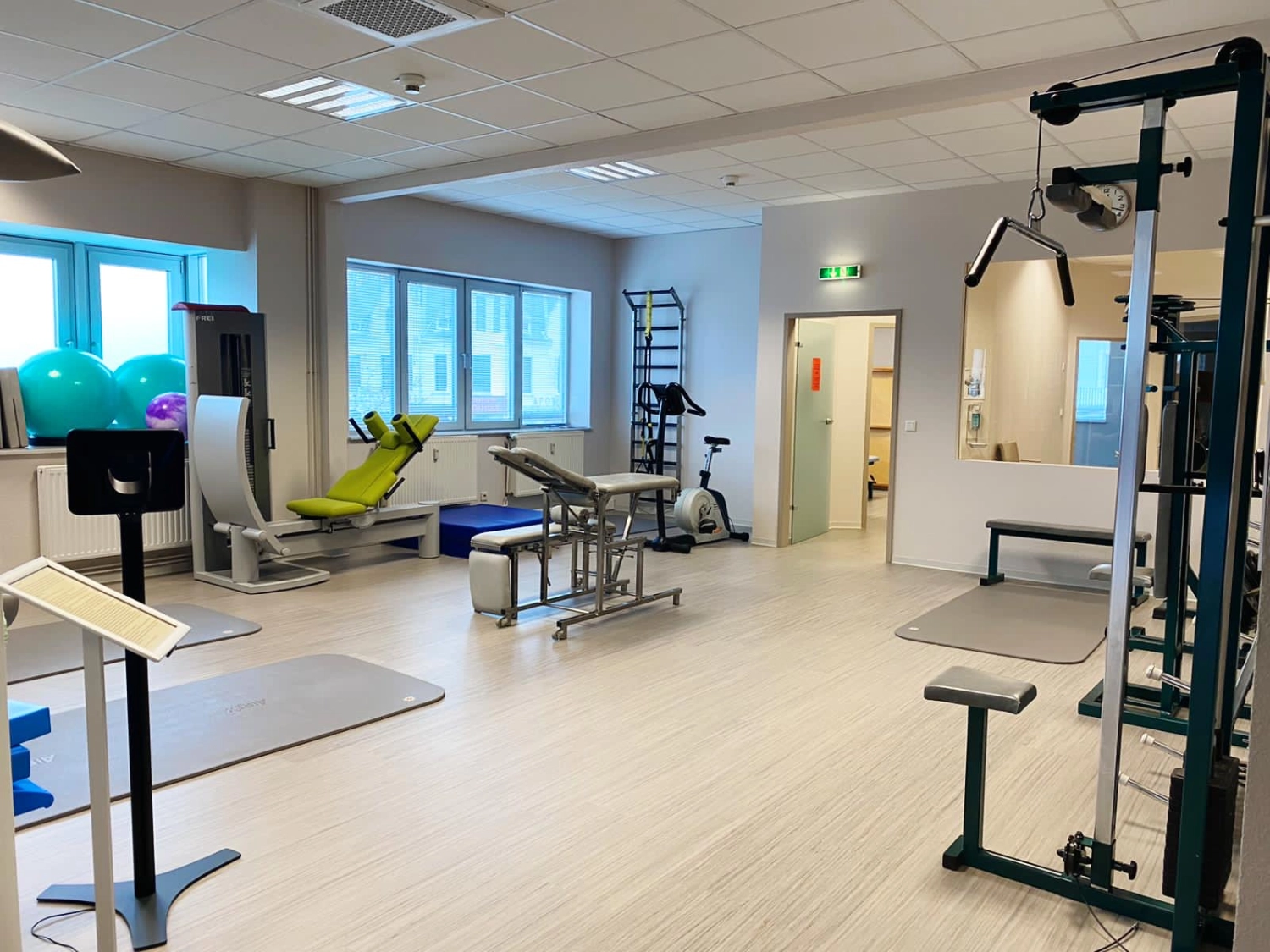 Trainingsbereich/Umkleiden von Praxis für Physiotherapie - Anke Rautenhaus-Rodewald